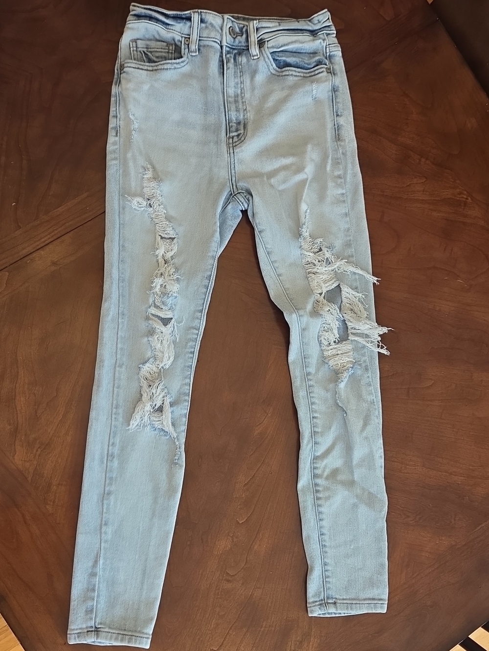 eunina Light Wash Distressed Skinny Jeans